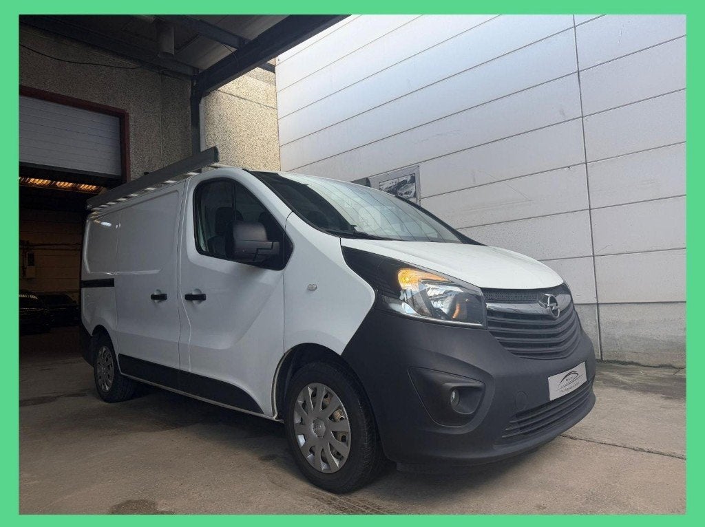 Opel Vivaro 1.6 CDTi L1H1 BiTurbo ecoFLEX 3zit *Gps/Camera *, Stof, Vivaro, Zwart, 4 cilinders
