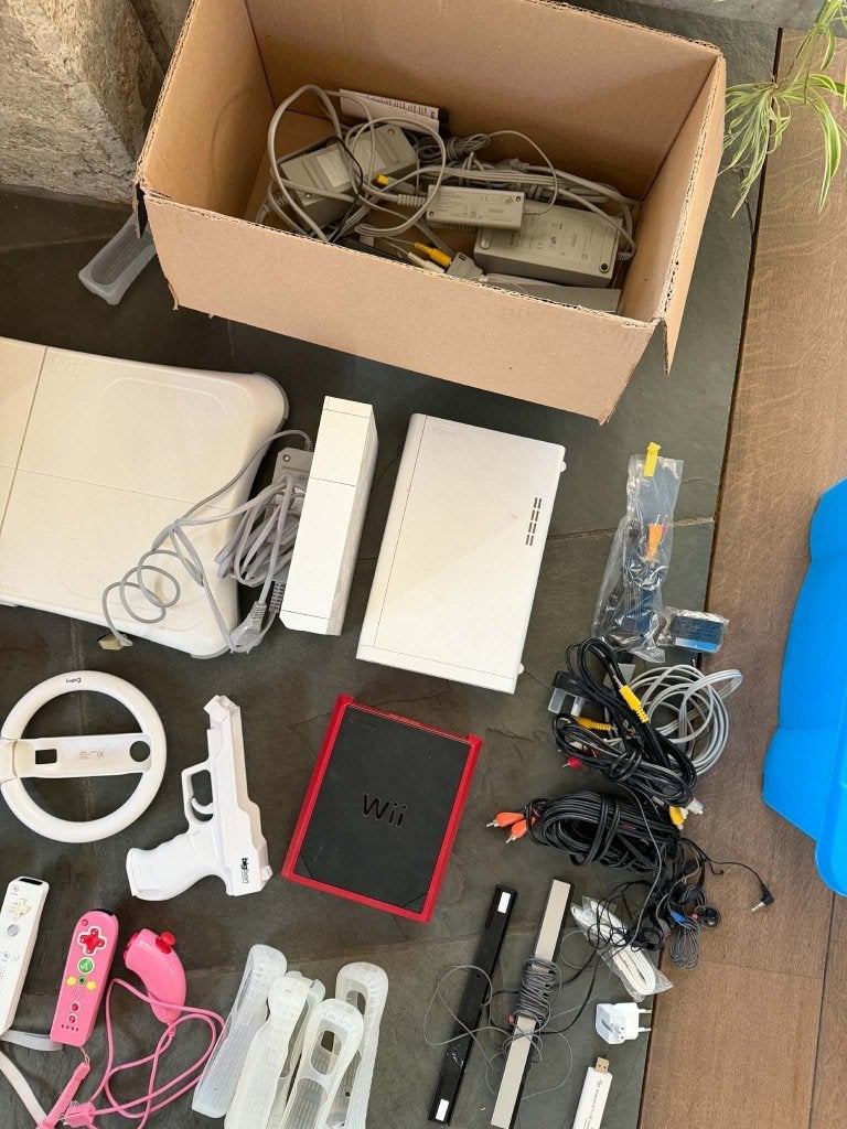Nintendo Wii & Wii U-bundel met veel accessoires, Games en Spelcomputers, Ophalen, Gebruikt, Met 3 controllers of meer, Met games