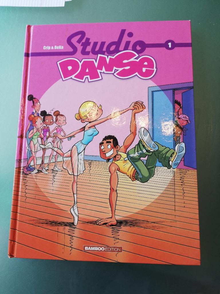 BD Studio Danse 1, 3, 8 et 12, Plusieurs BD, Enlèvement, Comme neuf