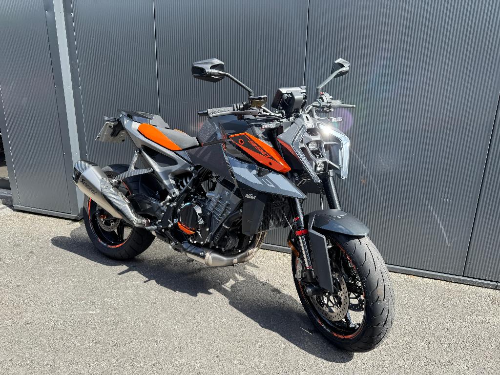 KTM - 990 DUKE, Motos, Motos | KTM, Entreprise, Naked bike, plus de 35 kW, 2 cylindres, Permis Moto A, ABS, Régulateur de vitesse