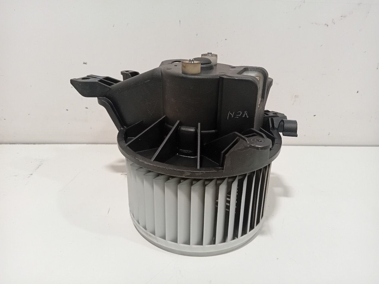Kachel ventilator motor Vauxhall Adam, Onderdelen@venauto.nl, Van der Ven Autorecycling B.V., Gebruikt, Ettenseweg 76, 4706 PB Roosendaal, The Netherlands