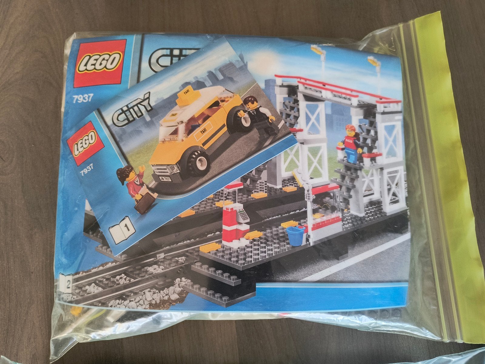 Lego 7937 trein station, Gebruikt, Lego, Ophalen of Verzenden, Compleet