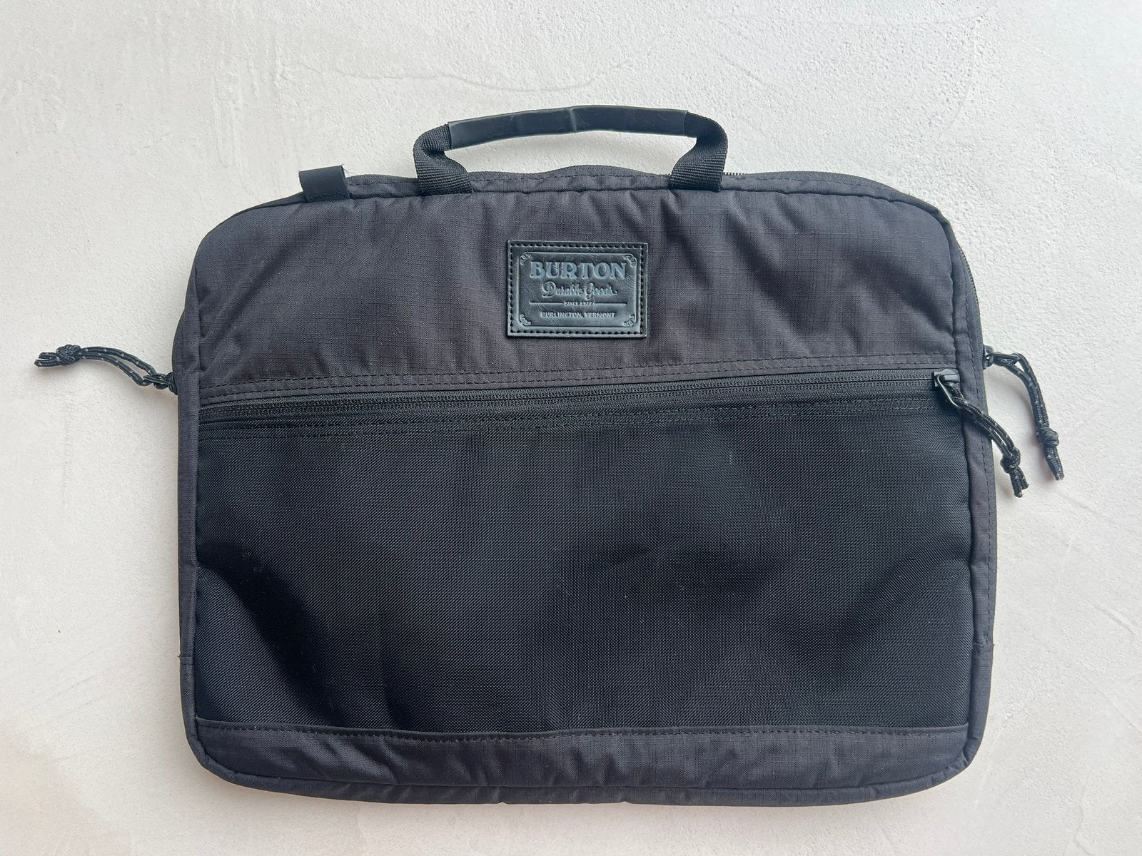 Laptoptad Burten 15inch, Computers en Software, Laptoptassen, Ophalen, 15 inch, Schouderband, Zo goed als nieuw