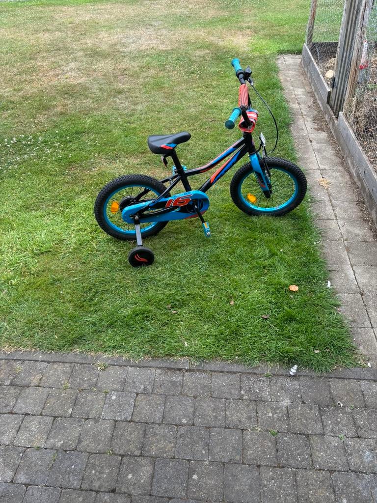 Kinderfiets Giant, Fietsen en Brommers, Fietsen | Kinderfietsjes, Ophalen, Zo goed als nieuw, Zijwieltjes