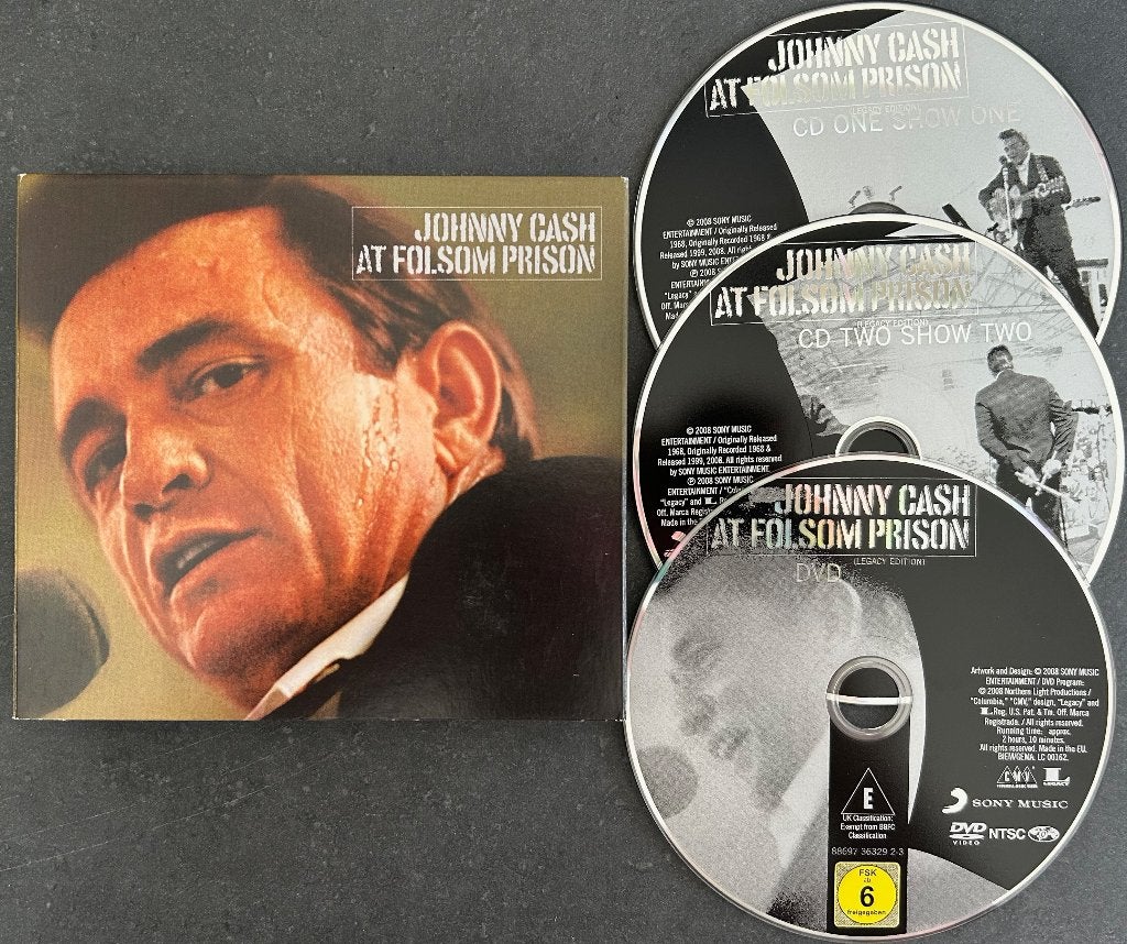JOHNNY CASH - At Folsom Prison ( Deluxe 2CD & DVD set ), Cd's en Dvd's, Cd's | Country en Western, Boxset, Verzenden, Inclusief DVD