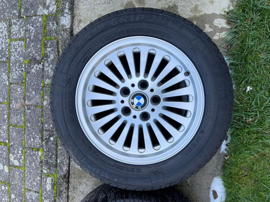 BMW ORIGINELE VELGEN BANDEN, Ophalen of Verzenden, Band(en)