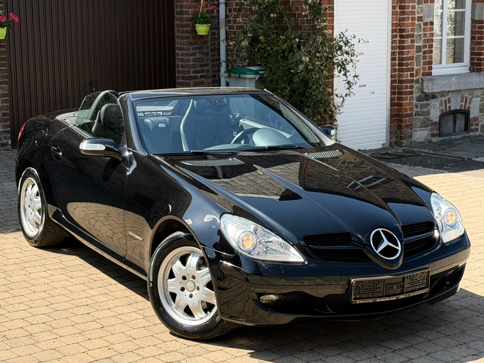 Mercedes slk 1.8cc essence 163cv 1er propriétaire 130000km, Autos, Cuir, Achat, Intérieur cuir, Entreprise