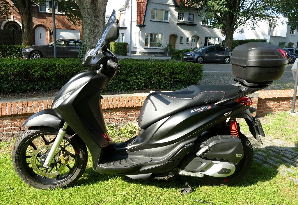 Piaggio Medley 125, Motoren, Scooter, Gebruikt, Particulier, 125 cc