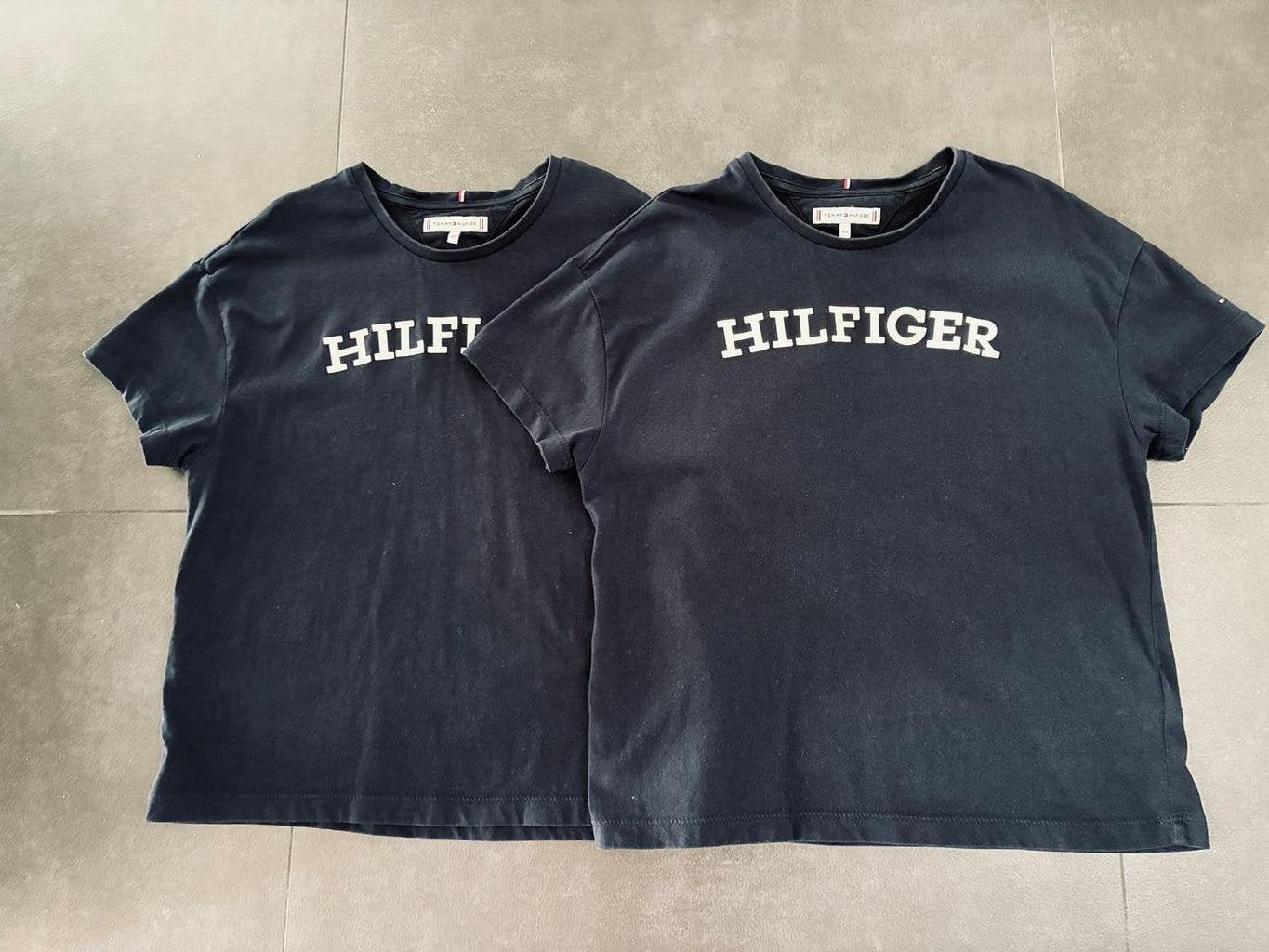 2x blauwe T-shirt van Tommy Hilfiger - maat 164 ( tweeling), Kinderen en Baby's, TOMMY HILFIGER., Meisje, Ophalen of Verzenden