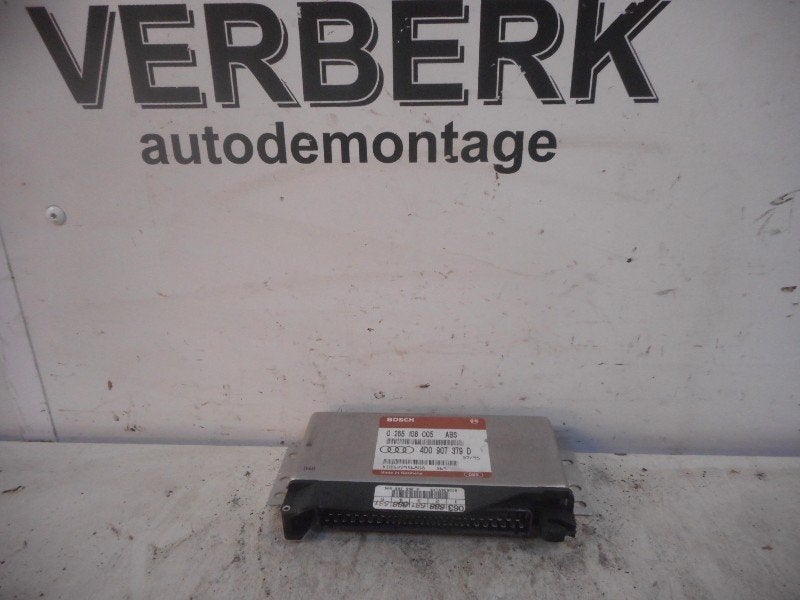 COMPUTER ABS Audi A6 (C4) (01-1994/10-1997) (audi4do907379d), Auto-onderdelen, Robert Bosch AG, Gebruikt, Audi, Robert-Bosch-Allee 1
74232  Abstatt, DE