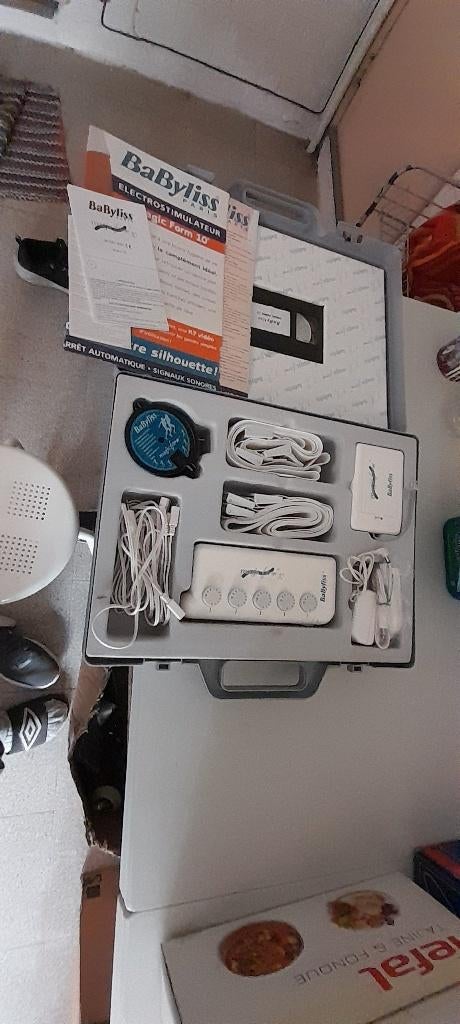 BaByLiss Electrostimulaeur Magic Form 10, Enlèvement, Comme neuf, Autres types