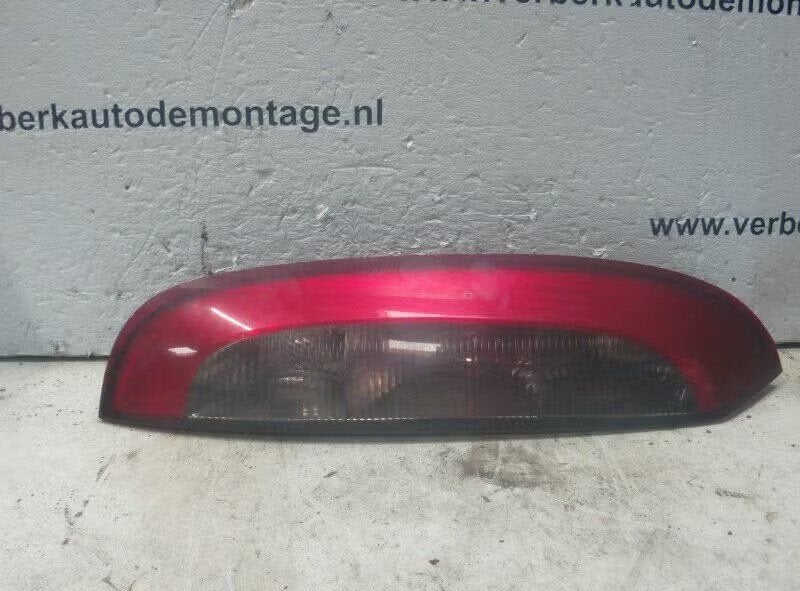 ACHTERLICHT LINKS Opel Corsa C (F08 / 68) (09114336), Bahnhofsplatz 65423 Rüsselsheim am Main, DE, Enlèvement ou Envoi, Opel, Opel Automobile GmbH