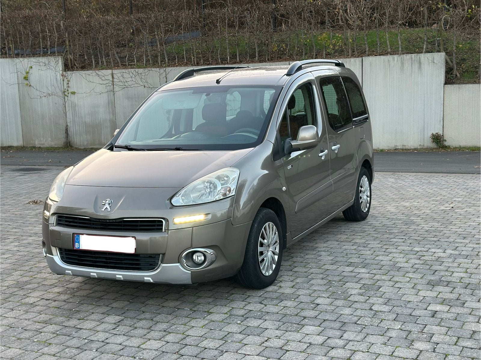 Peugeot Partner Tepee1.6HDi Style Clim-Prête à immatriculer, Autos, Achat, Diesel, Particulier, Partner Tepee