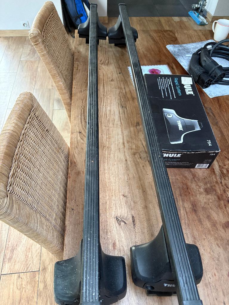 Barre de toit Thule Audi A3 Sportback (2020>>), Auto diversen, Dakdragers, Ophalen, Gebruikt