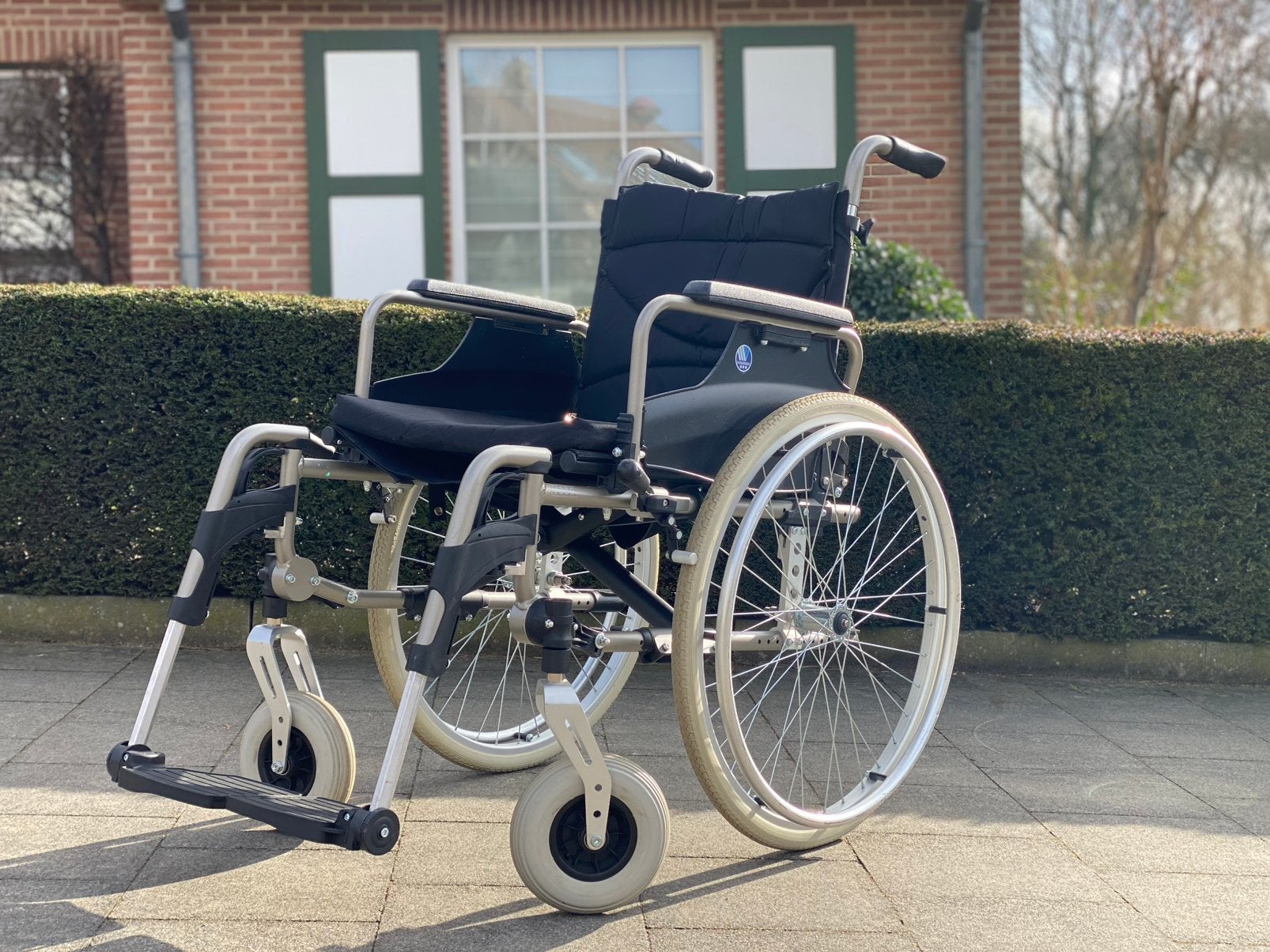 Vermeiren Opvouwbare Rolstoel inklapbaar / uitneembare bande, Diversen, Rolstoelen, Ophalen of Verzenden, Inklapbaar, Zo goed als nieuw