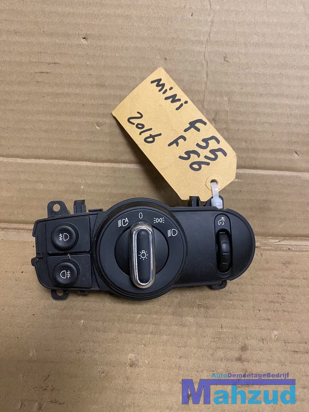 MINI CLUMMAN F54 F55 F56 Licht schakelaar 2014+ 930180605, Customer.service@mini.co.uk, BMW AG, Petuelring 130
80788  Munich, DE