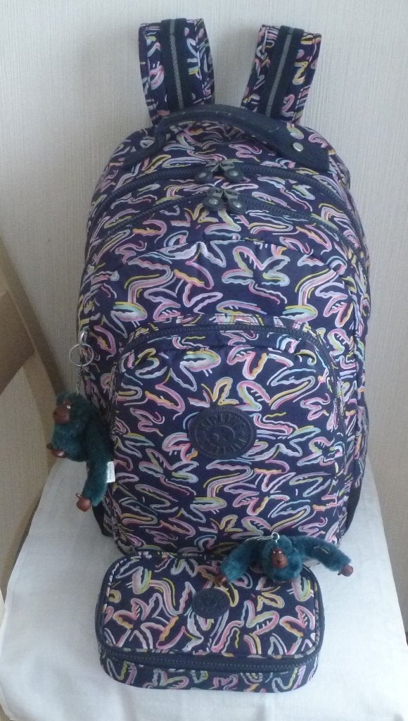 Kipling grand sac à dos + plumier 50 pens + singes, Bijoux, Sacs & Beauté, 25 à 40 cm, Kipling, Enlèvement ou Envoi, Étanche