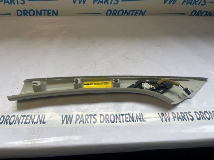 A-stijl Afdekkap rechts van een Volkswagen Polo, Gebruikt, -, Volkswagen, -
