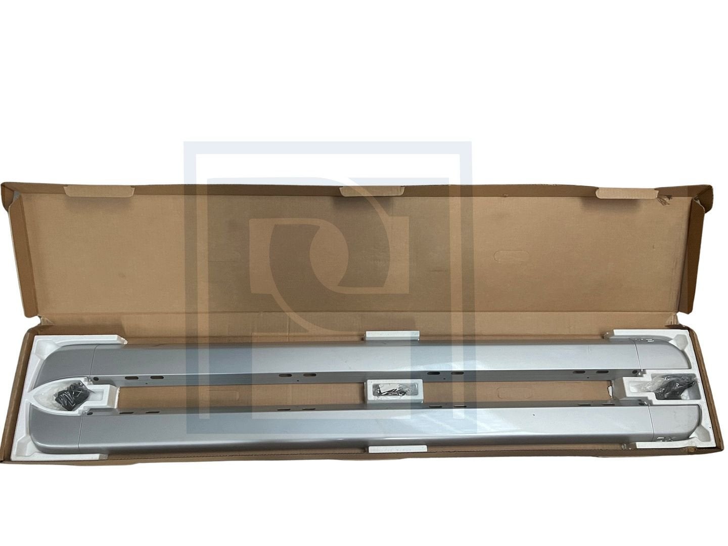 Volvo XC70 side scuff plate. skid plate zijkant dorpel zilve, Ophalen of Verzenden, Nieuw