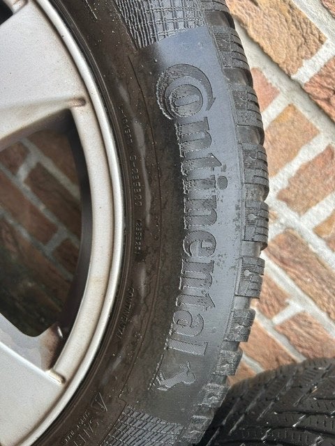 4X Winterbanden op Volvo velgen, Auto-onderdelen, Banden en Velgen, Ophalen, Velg(en), Winterbanden, Personenwagen
