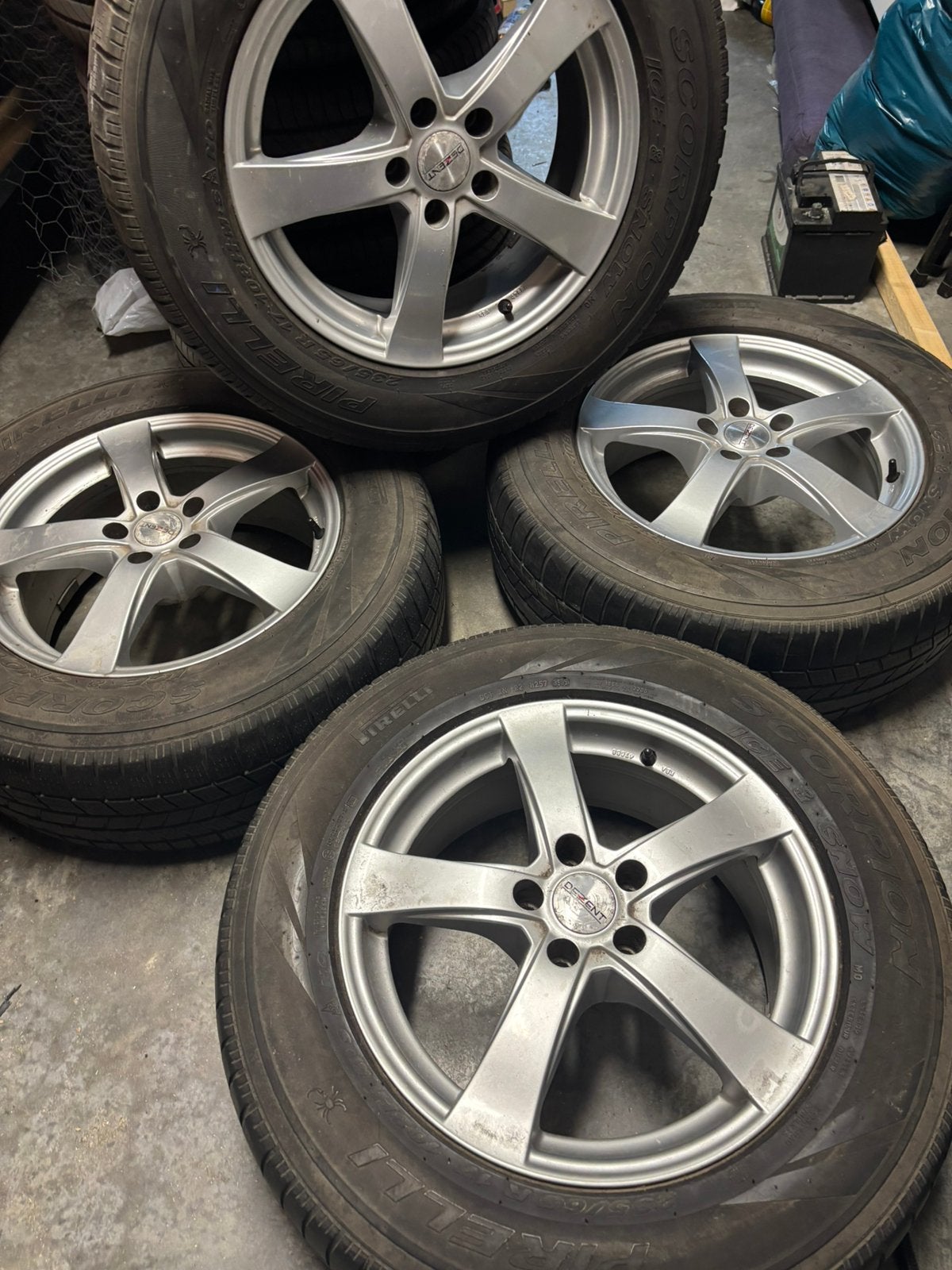 Dezent 5x108 235/65r 17 inch met winter banden, Auto-onderdelen, Banden en Velgen, Ophalen, 17 inch, Band(en)