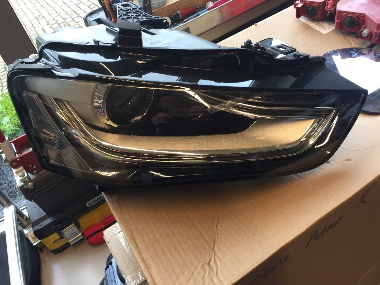 Audi A4 Xenon koplamp rechts 2011 t/m 2016, Ophalen, Gebruikt, -, -