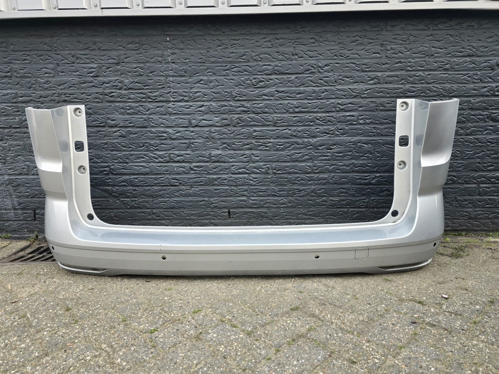 VW Transport T7 Multivan 2022+ Achterbumper Bumper 6xPDC Ori, Auto-onderdelen, Carrosserie, Bumper, Volkswagen, Gebruikt