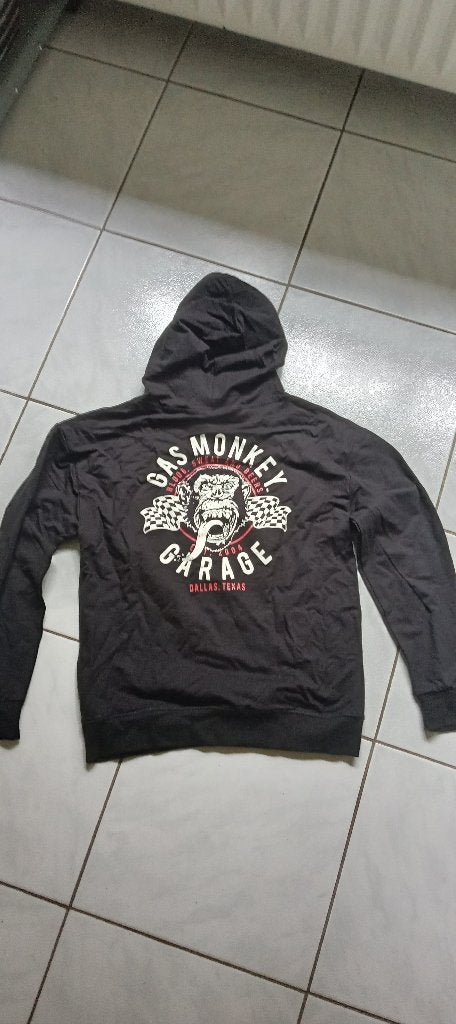 Sweet Gaz Monkey en M, Enlèvement
