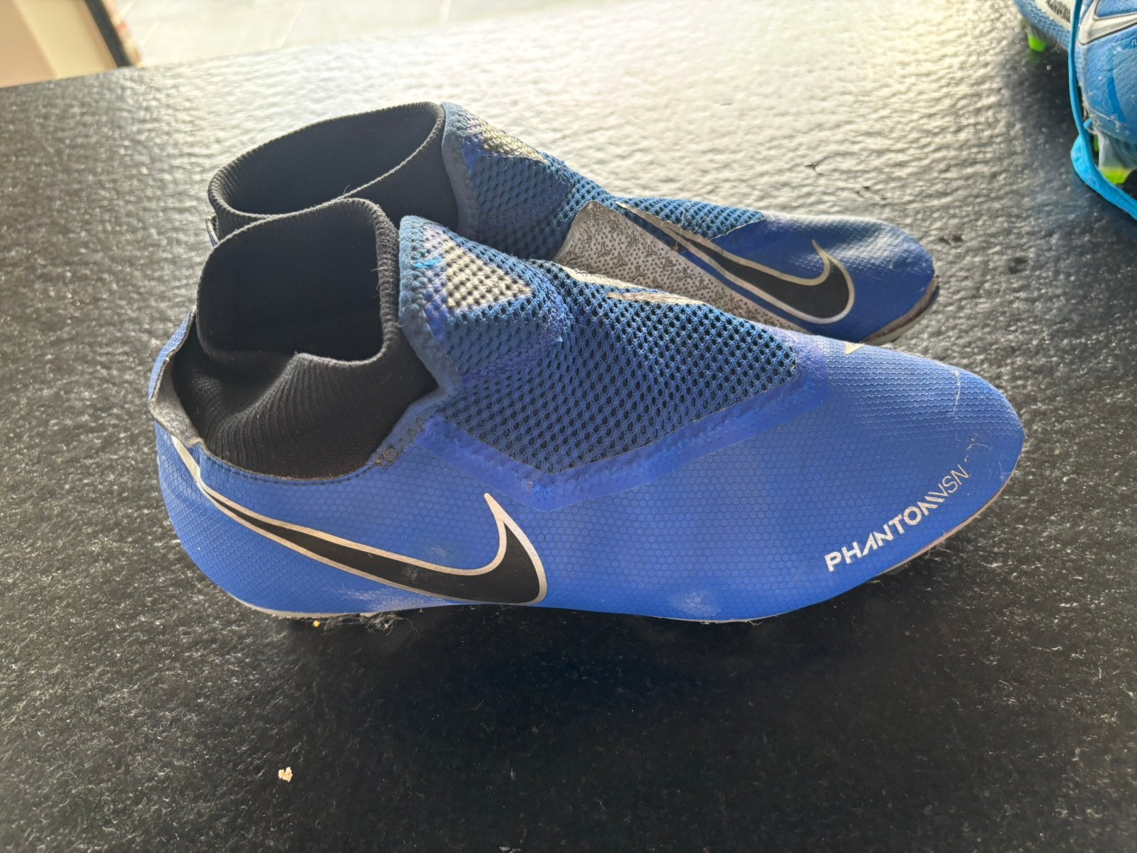 chaussures de football, Sports & Fitness, Enlèvement ou Envoi, Comme neuf, Chaussures