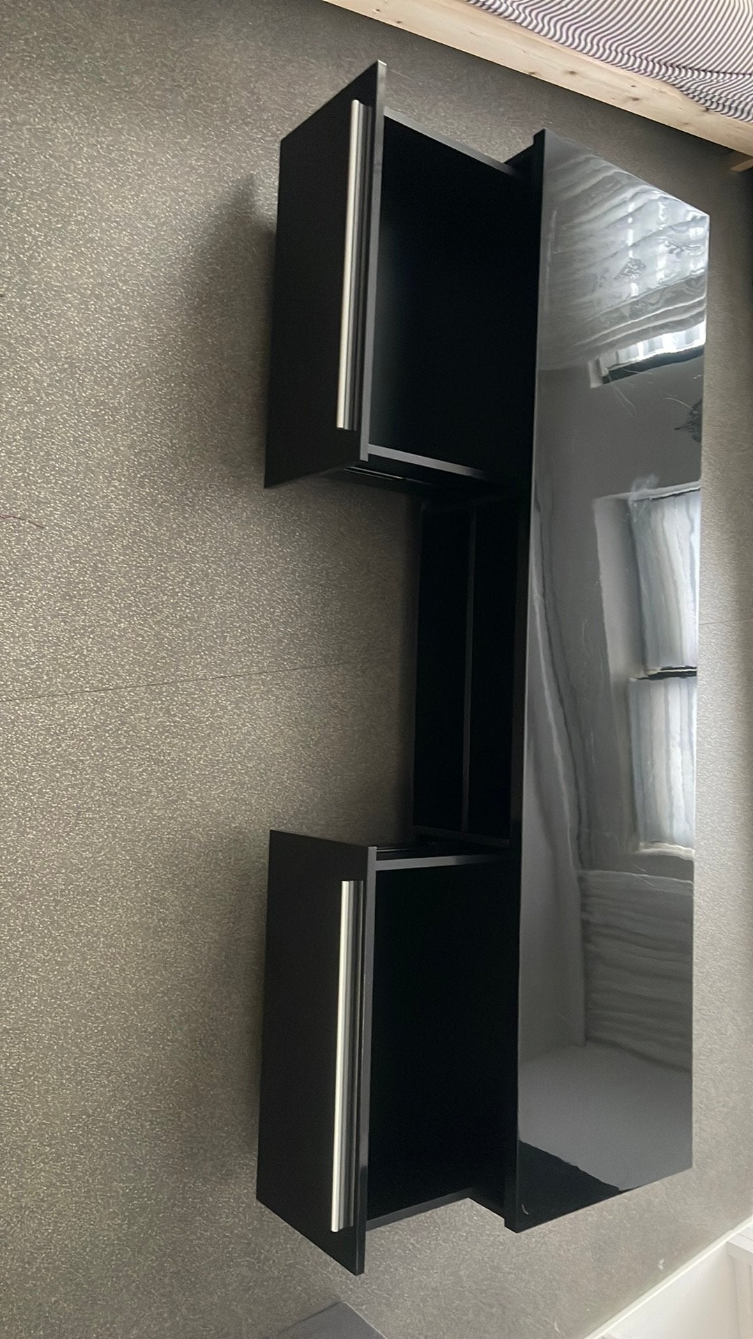 tv kast, Ophalen