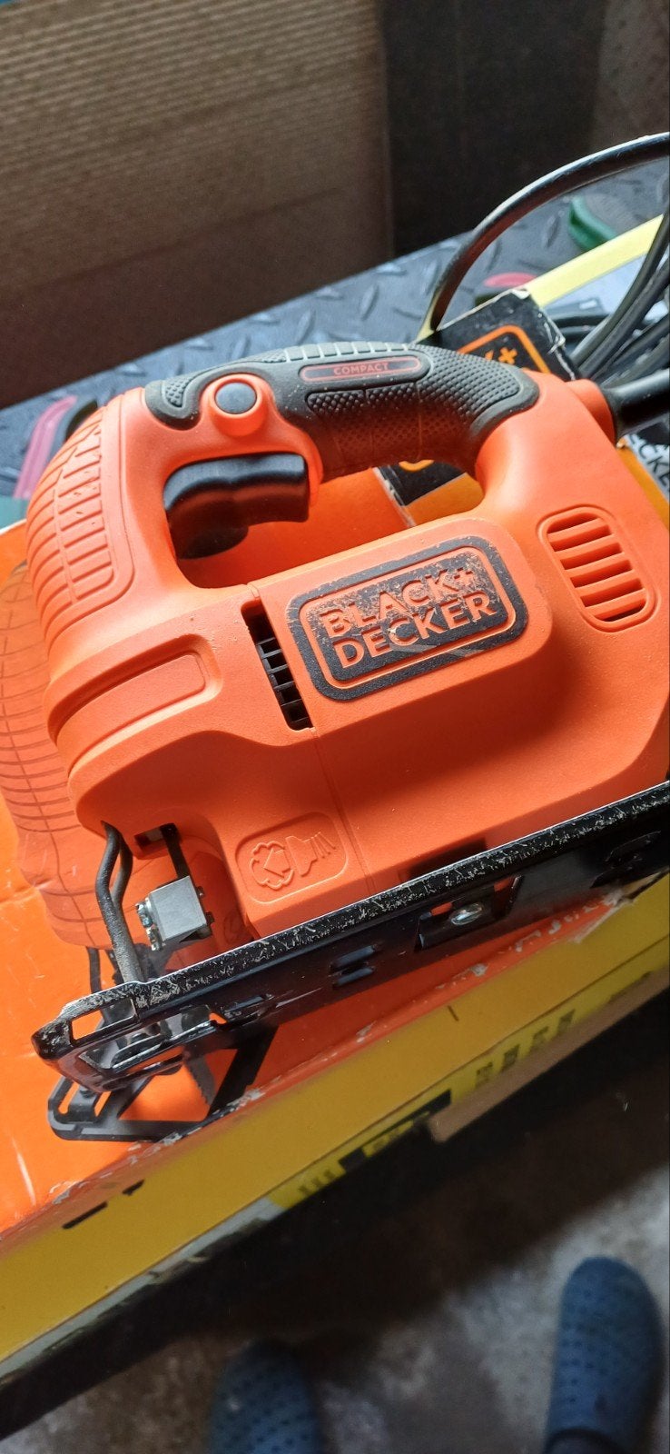 black & Decker KS501-qs wipzaag decoupeerzaag, Doe-het-zelf en Bouw, Gereedschap | Zaagmachines, Ophalen, Gebruikt, Decoupeerzaag