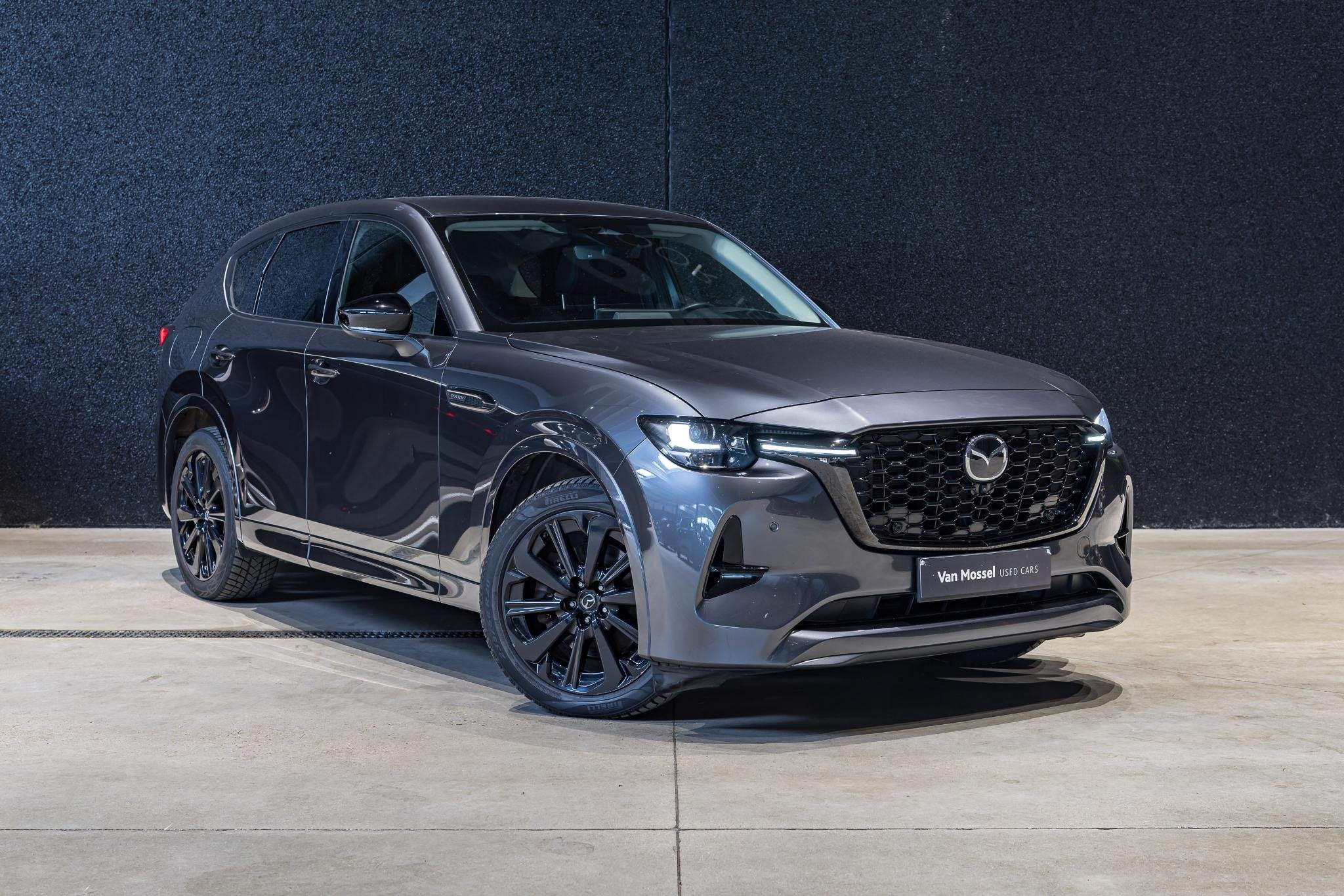 Mazda CX-60 2.5 PHEV Homura, Auto's, Automaat, Stof, Gebruikt, 2500 kg