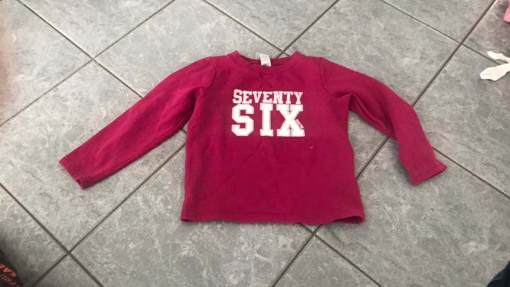 Sweatet trui maat 115-124 4-5 jaar, Kinderen en Baby's, Kinderkleding | Maat 122, Ophalen of Verzenden, Zo goed als nieuw
