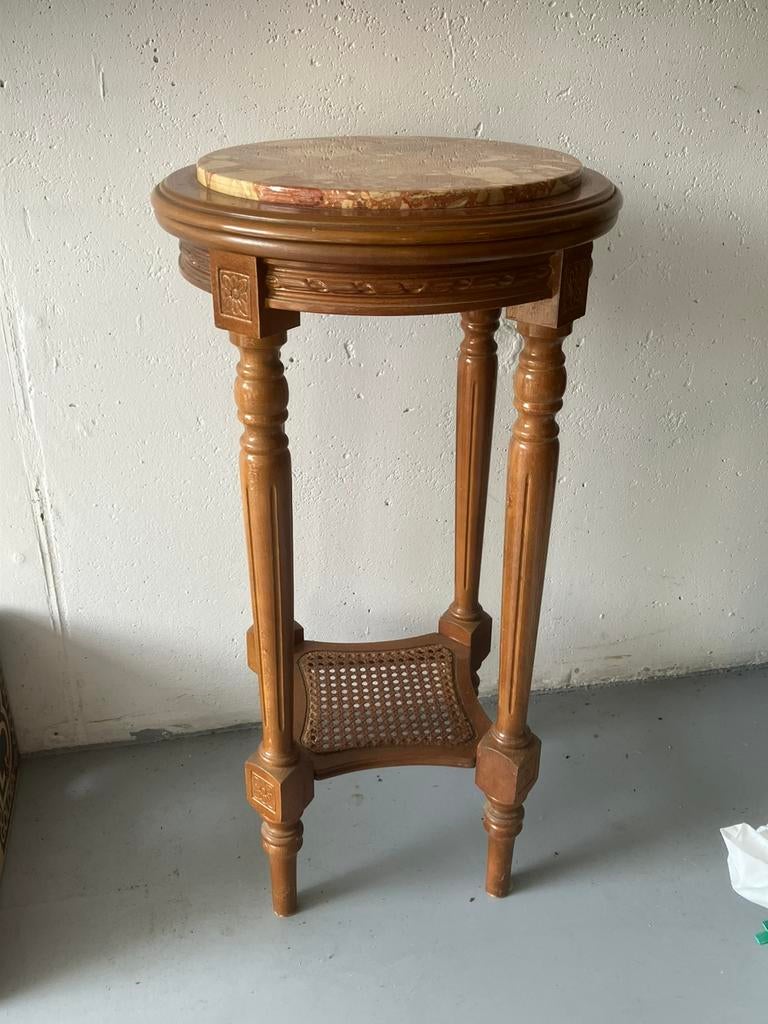 Hoge Bijzettafel, Antiek en Kunst, Ophalen