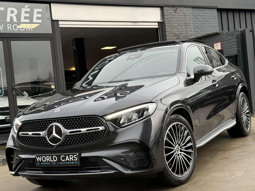 Mercedes-Benz GLC 200 Coupé PACK AMG TOIT PANO DISTRO COCKP, Auto's, Mercedes-Benz, Automaat, Zwart, 4 cilinders, Leder
