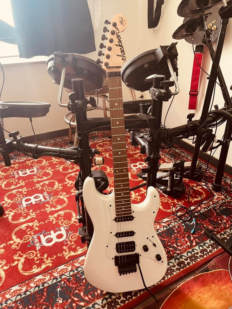 Jackson Adrian Smith Signature SDX – Snow White – 2019, Muziek en Instrumenten, Ophalen, Zo goed als nieuw, Solid body, Overige merken
