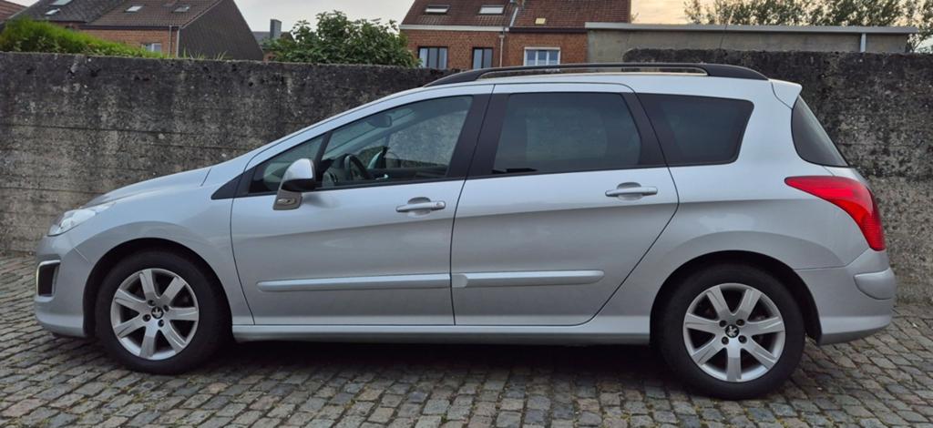 Peugeot 308sw 16hdi 2011.120mkm 6vitesses 3800€, Auto's, Peugeot, Euro 5, 1600 cc, 5 deurs, Particulier