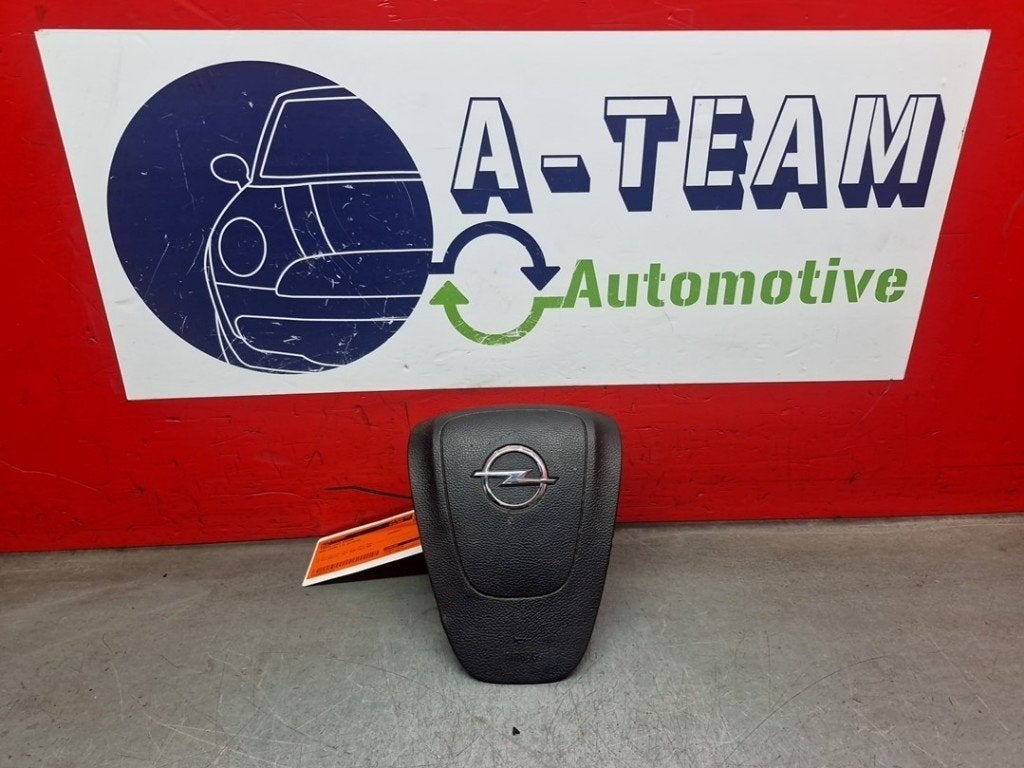 AIRBAG VOLANT Astra J (PC6 / PD6 / PE6 / PF6) (|13299780|), Opel, Opel Automobile GmbH, Utilisé, Kontakt-opel@opel.com