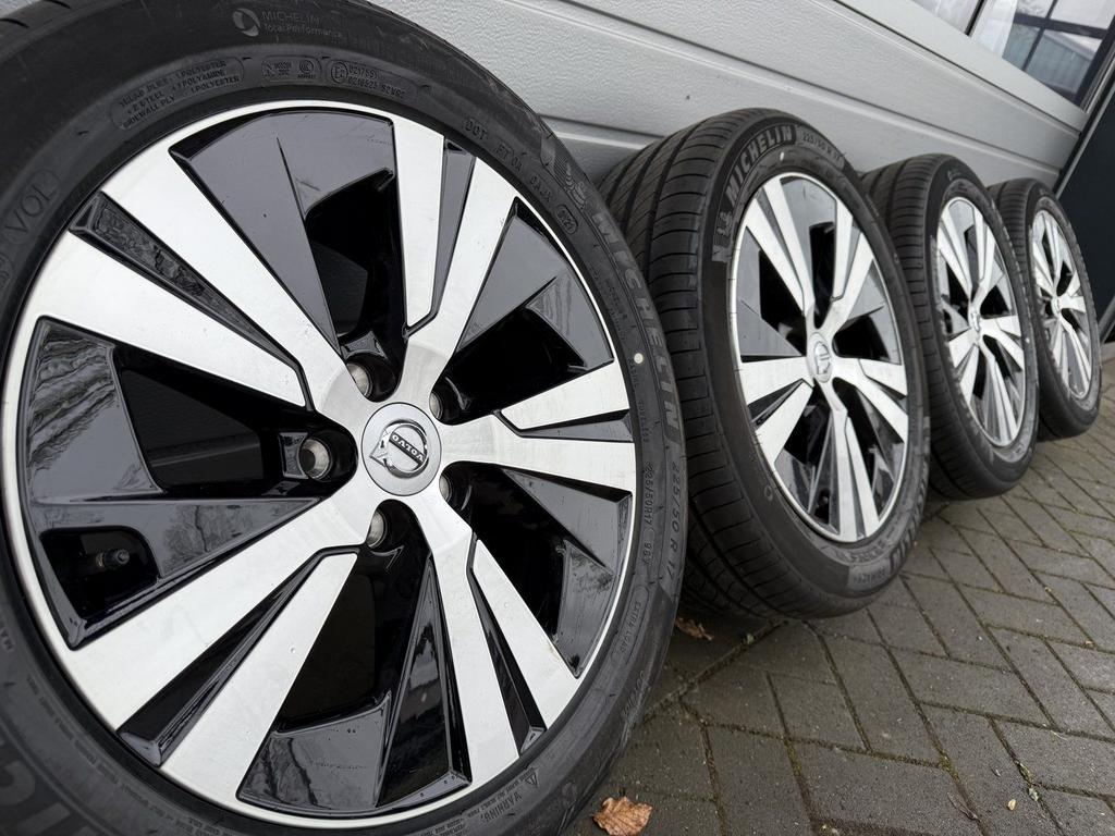 17" Volvo S40 S60 V40 V60 Hybrid country velgen zomerbanden, Auto-onderdelen, Gebruikt, -, -, Banden en Velgen