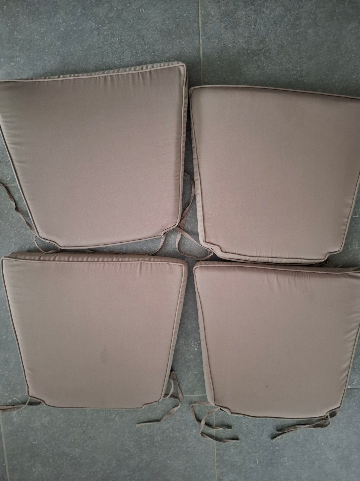 4 stoelkussens, Ophalen, Gebruikt, Bruin, Vierkant