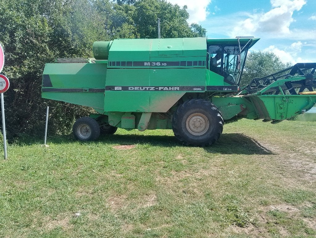 VENDRE MOISSONNEUSE BATTEUSE DEUTZ - FARH M 36.10, Enlèvement, Autres destinations