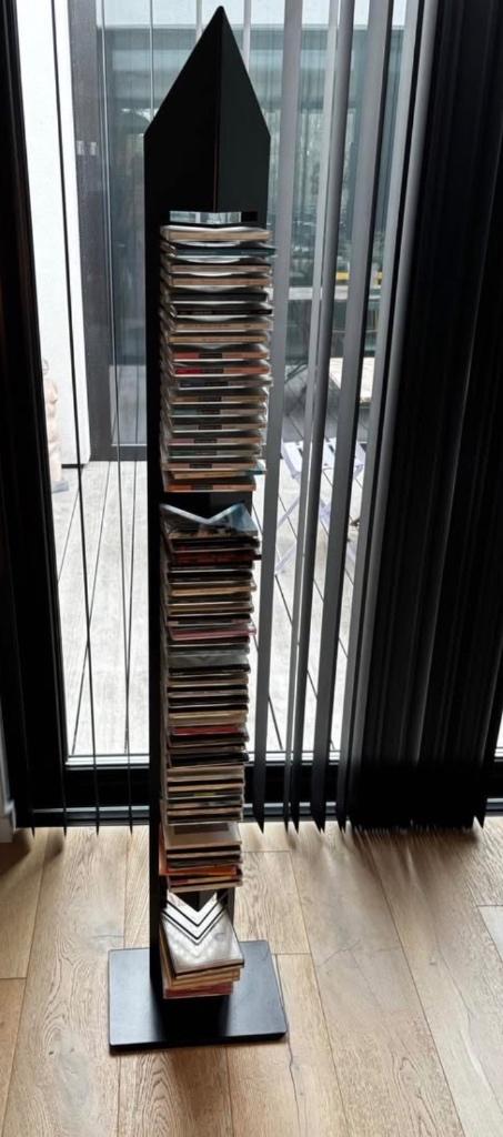 Cd rek, Huis en Inrichting, Ophalen, Kunststof, Zo goed als nieuw, 25 tot 75 discs