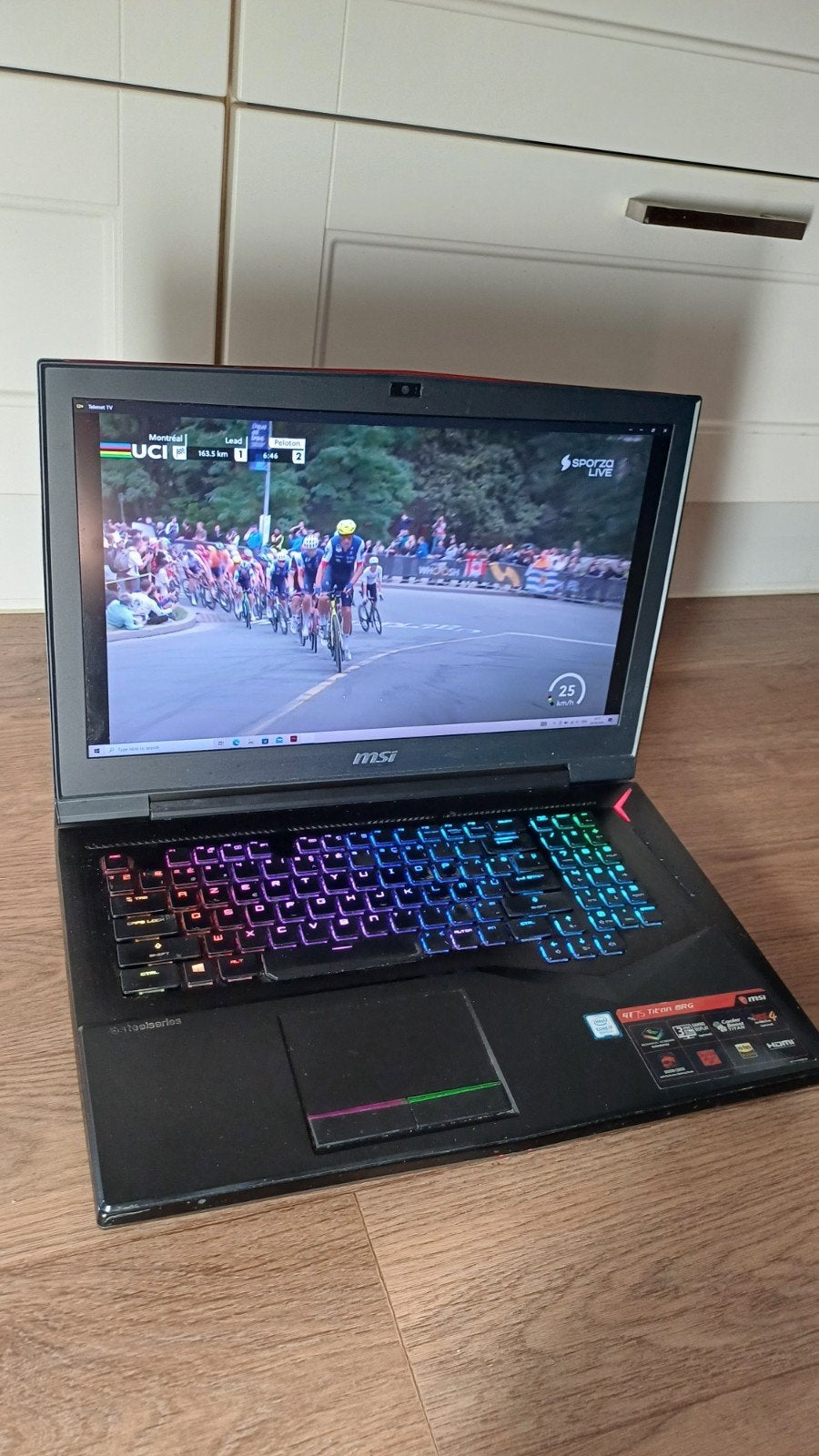 MSi computer, Computers en Software, Ophalen