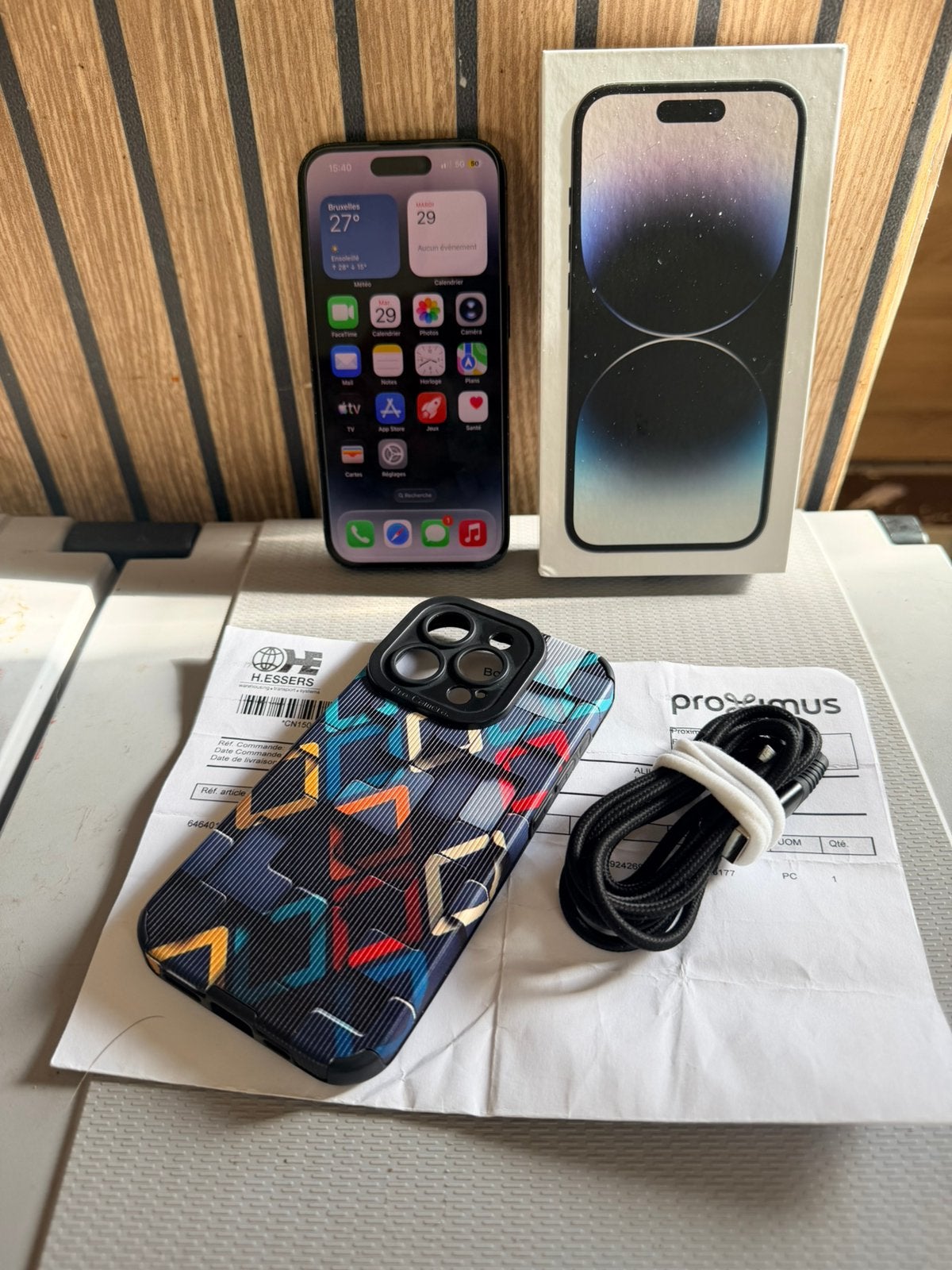 Vend/echange iPhone 14 Pro 128gb/82% batterie en bon etat, Télécoms, Enlèvement ou Envoi, Comme neuf, IPhone 14 Pro