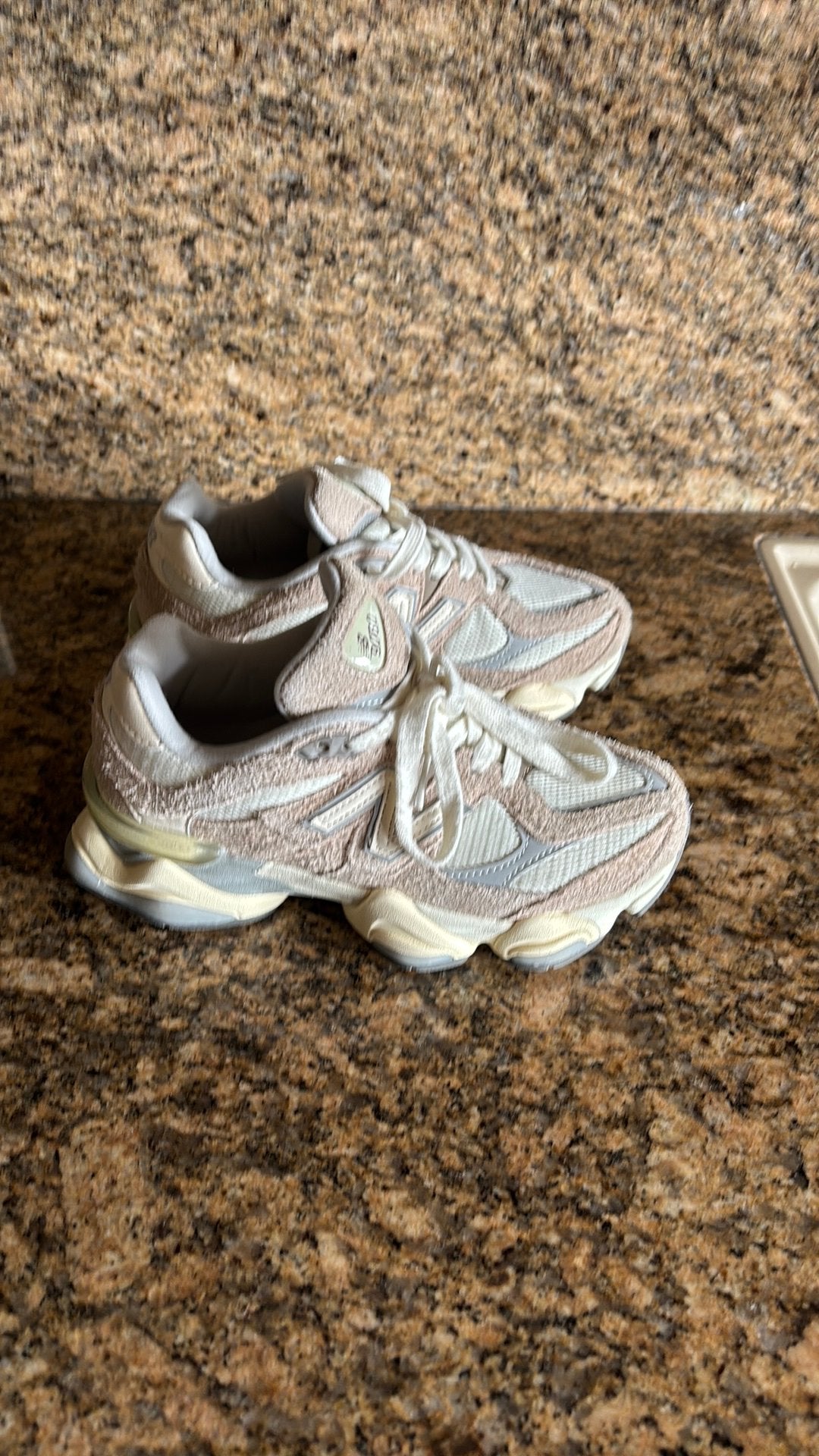 NewBalance, Enlèvement ou Envoi, Beige, Sneakers et Baskets, Comme neuf