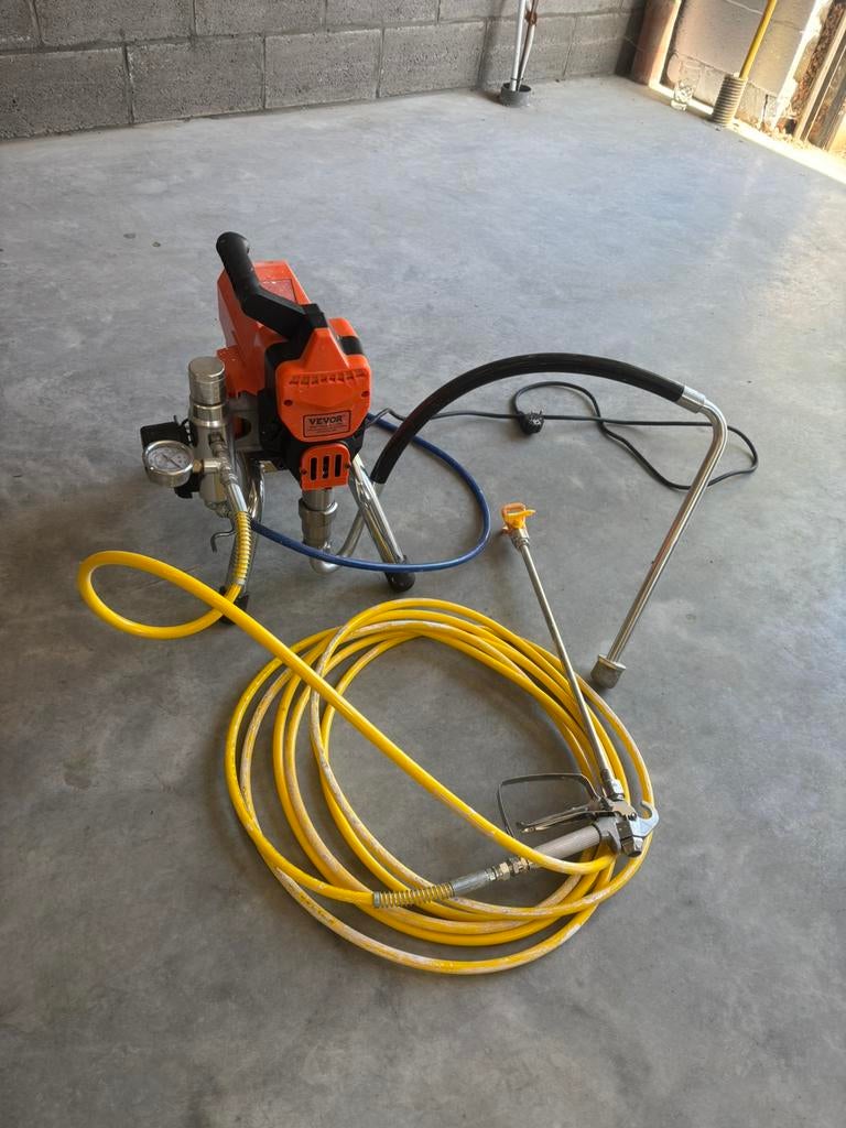 VEVOR Airless muurverfspuitpistool 2200W, Ophalen, Zo goed als nieuw