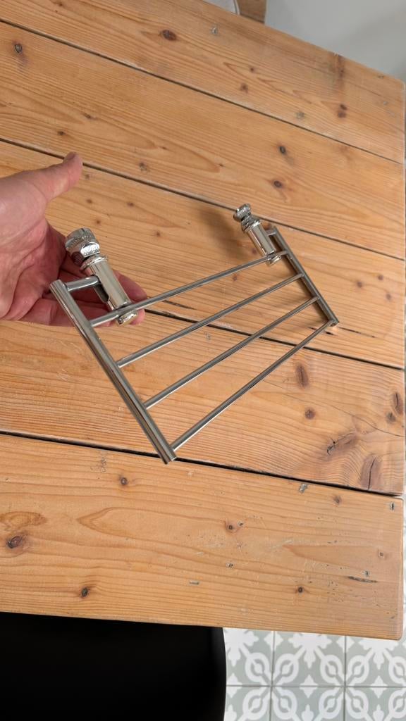 Porte-serviettes pour radiateur de salle de bain, Enlèvement, Comme neuf