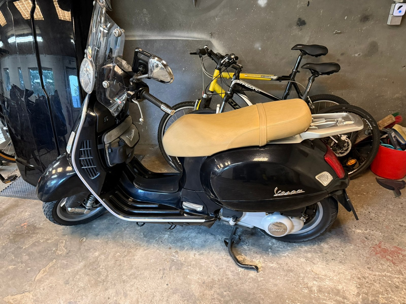 Vespa Piaggio GT 125 L Granturismo en parfait état, Enlèvement, Comme neuf