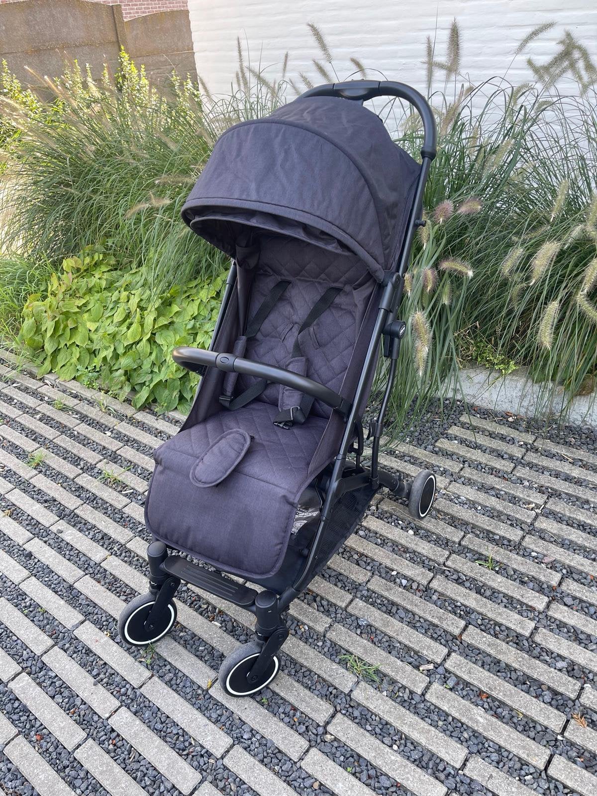 Chariot Chicco Trolley Me - en parfait état !, Enfants & Bébés, Enlèvement, Comme neuf, Protection de pluie