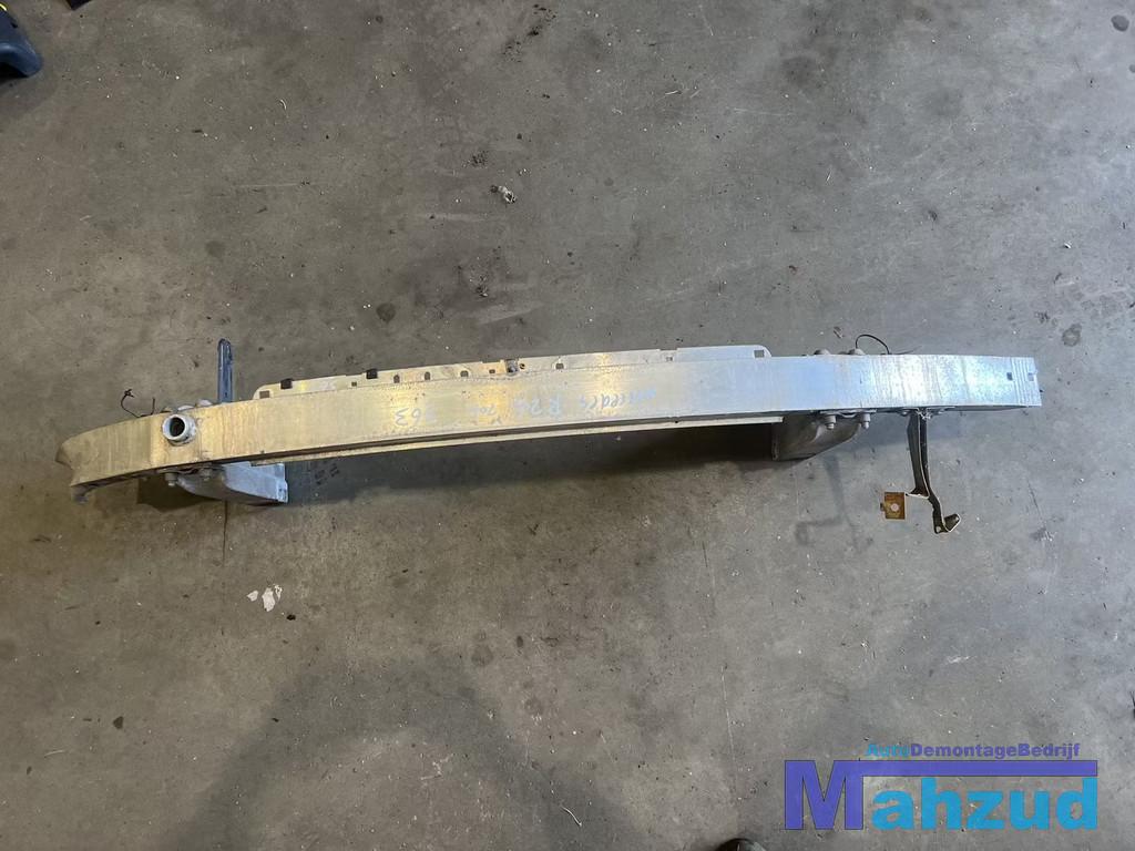 MERCEDES E klasse A207 cabrio bumperbalk voor 2010-2016, Gebruikt, Mercedes-Benz AG, Voor, Mercedes-Benz
